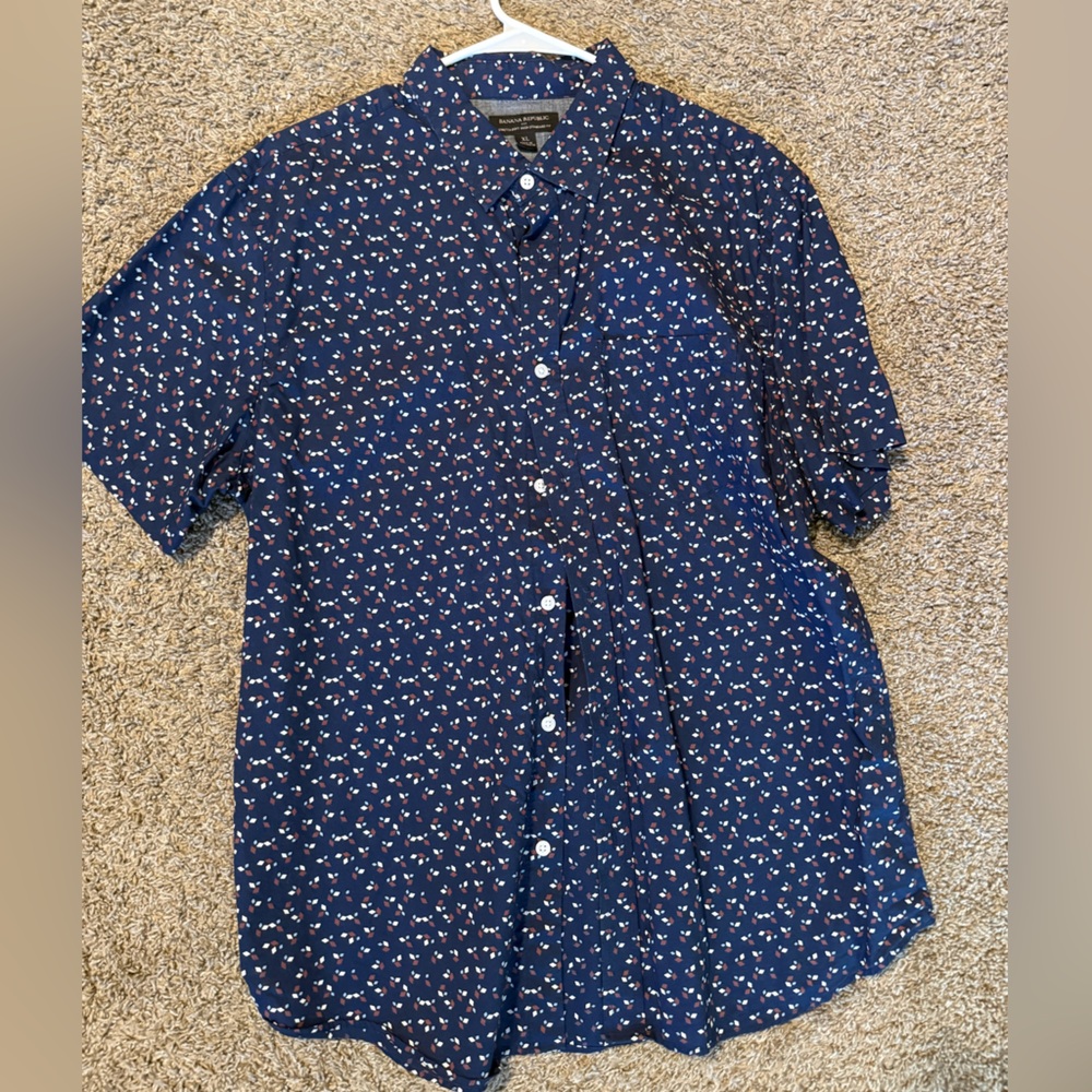 Banana Republic Dark Blue Patterned Button Down Shirt